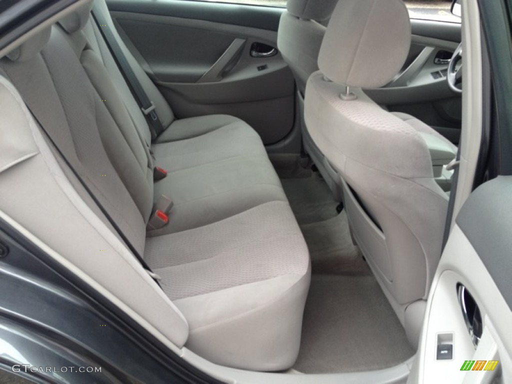 2010 Camry LE - Magnetic Gray Metallic / Ash Gray photo #23