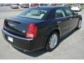 Brilliant Black Crystal Pearl - 300 C HEMI Photo No. 5