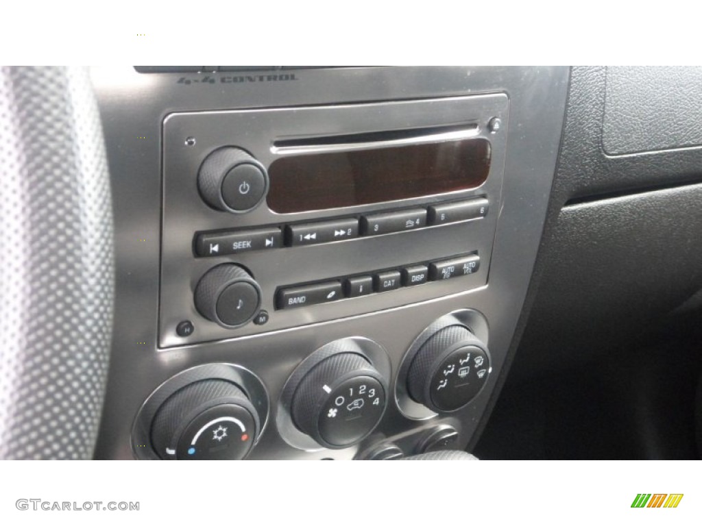 2008 Hummer H3 Standard H3 Model Controls Photo #79676000