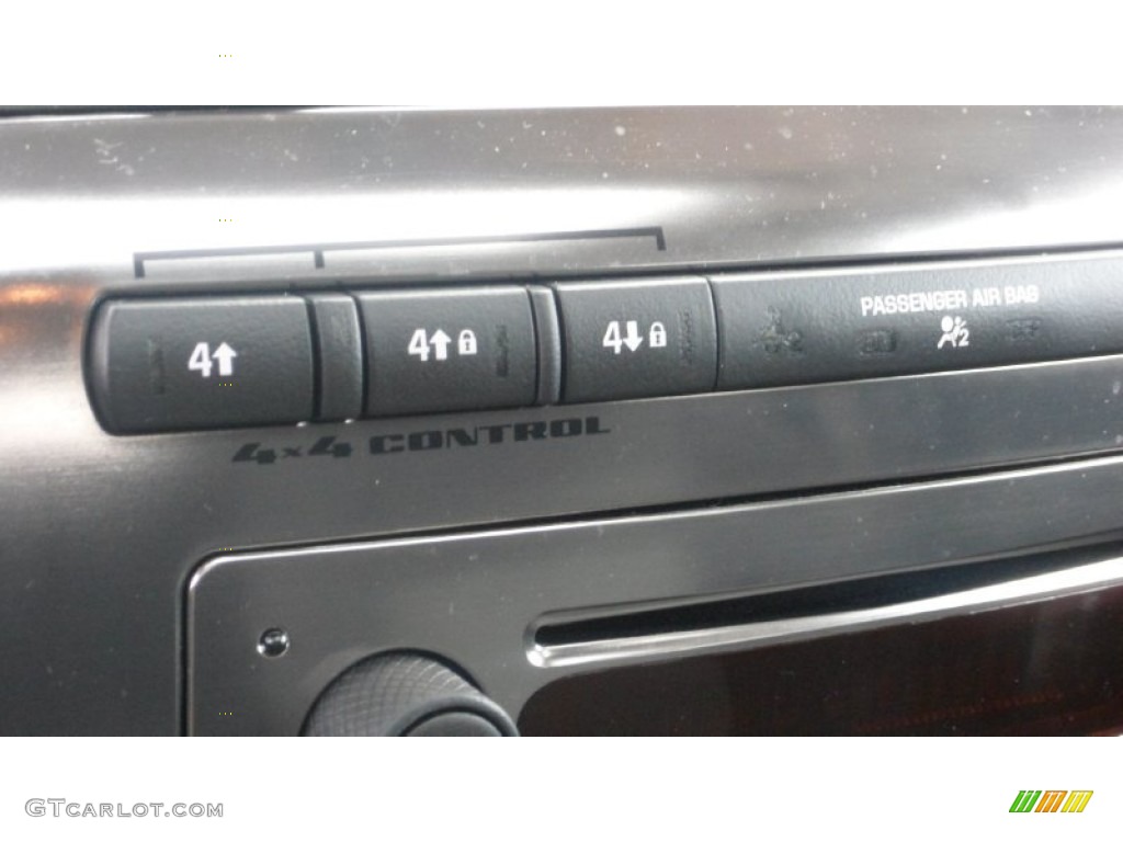 2008 Hummer H3 Standard H3 Model Controls Photo #79676010