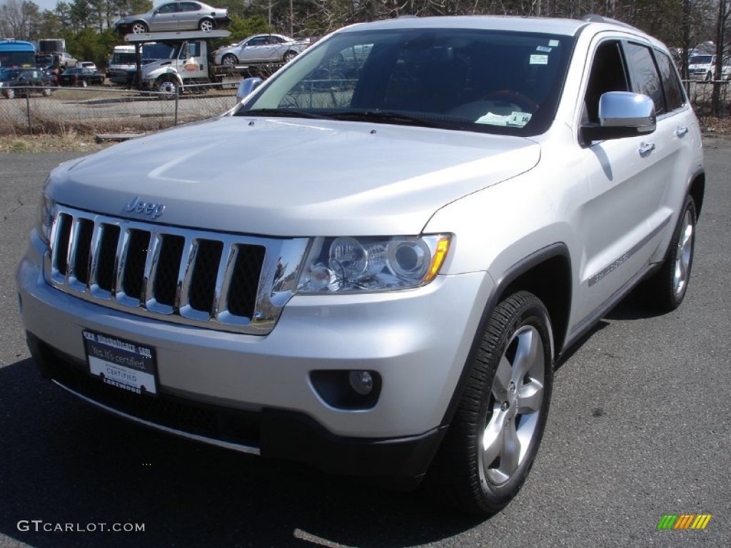 2011 Grand Cherokee Overland 4x4 - Bright Silver Metallic / Black photo #1