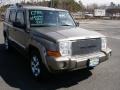Light Khaki Metallic - Commander Limited 4x4 Photo No. 3