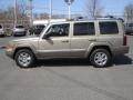 Light Khaki Metallic - Commander Limited 4x4 Photo No. 9