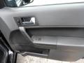 Black - Focus SE Sedan Photo No. 13
