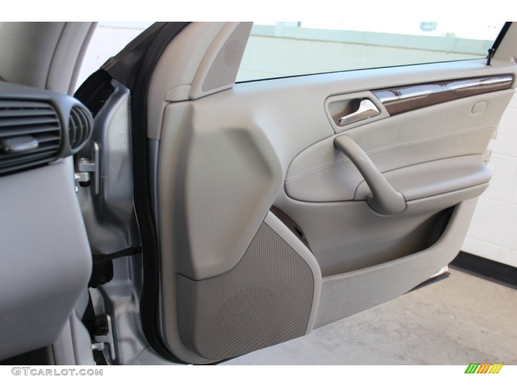 2006 Mercedes-Benz C 280 Luxury Ash Door Panel Photo #79682137