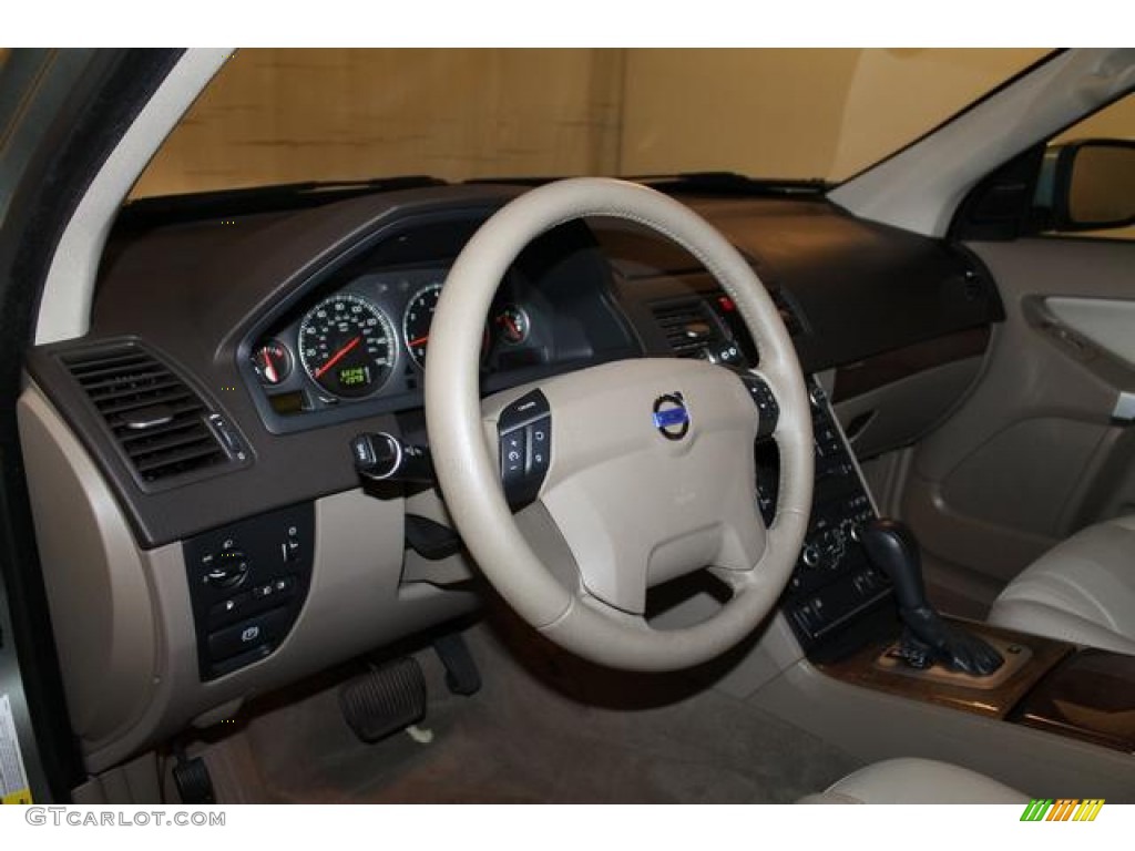 2008 Volvo XC90 3.2 AWD Steering Wheel Photos