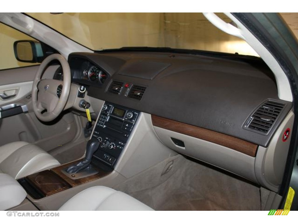 2008 Volvo XC90 3.2 AWD Dashboard Photos