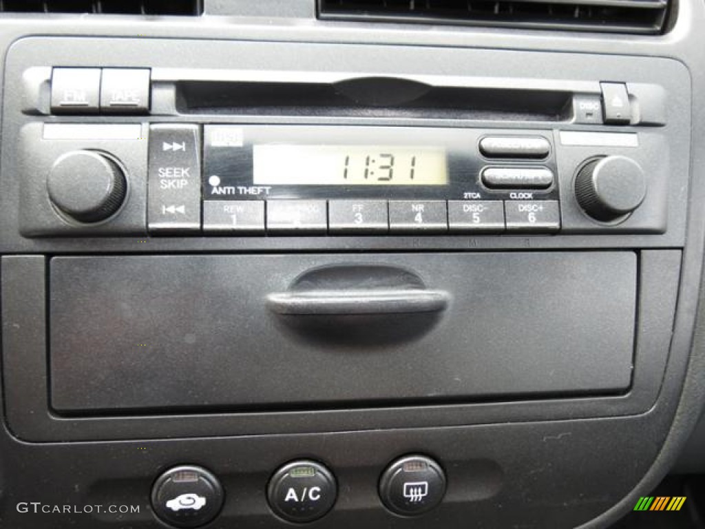 2004 Honda Civic LX Sedan Audio System Photo #79689362