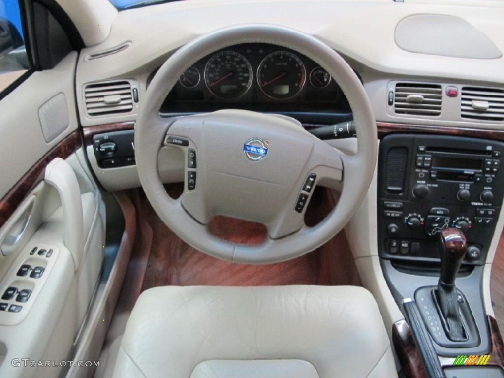 2004 S80 2.5T AWD - Nautic Blue Metallic / Light Taupe photo #22