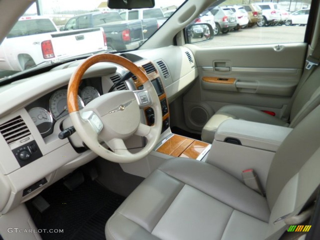 Light Graystone Interior 2008 Chrysler Aspen Limited 4WD Photo #79693005
