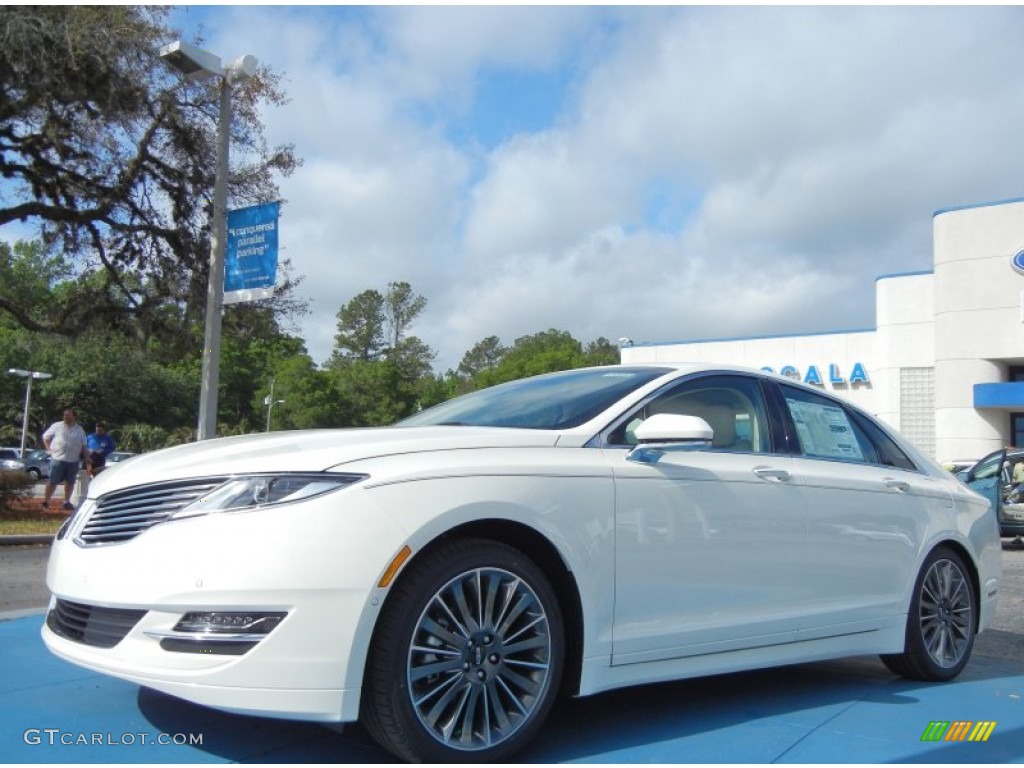 Crystal Champagne 2013 Lincoln MKZ 2.0L Hybrid FWD Exterior Photo #79702873