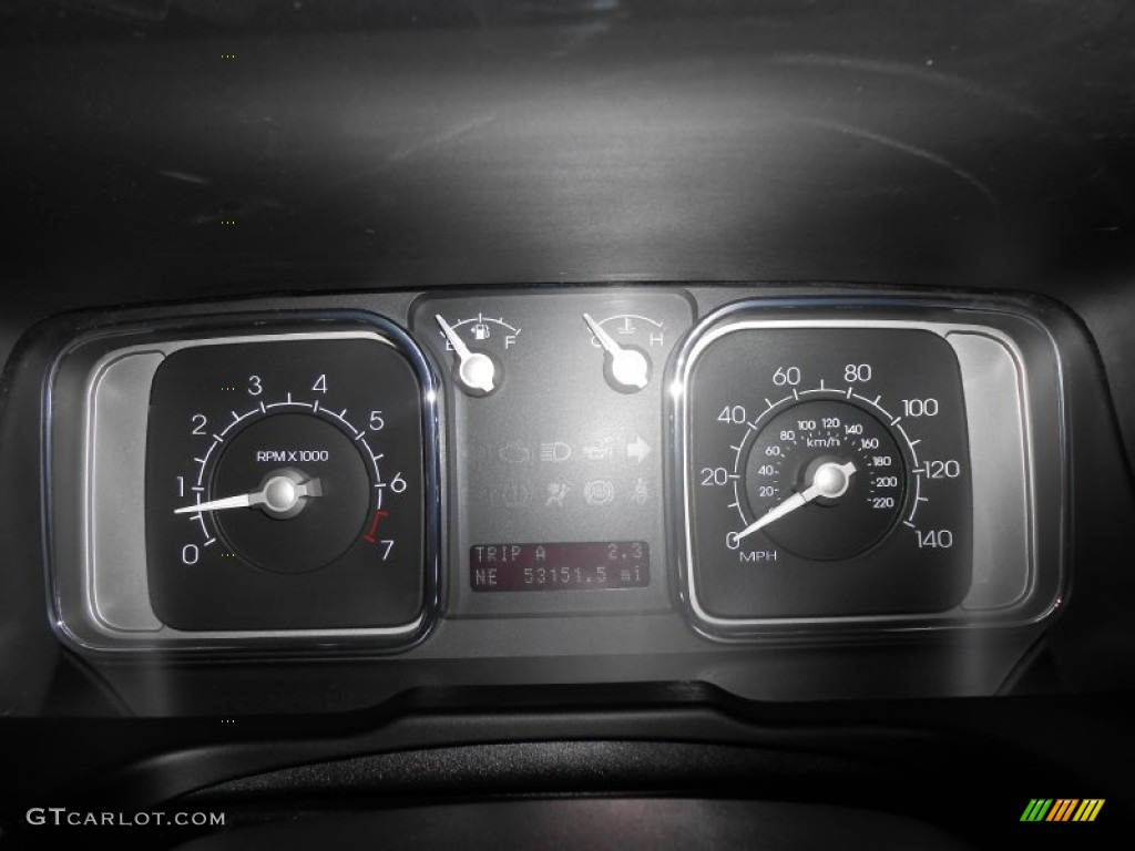 2008 MKX AWD - Vapor Silver Metallic / Charcoal Black/Medium Light Stone photo #25