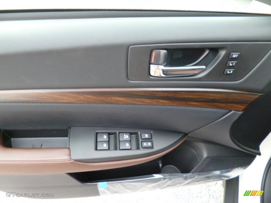 2013 Subaru Outback 3.6R Limited Door Panel Photos