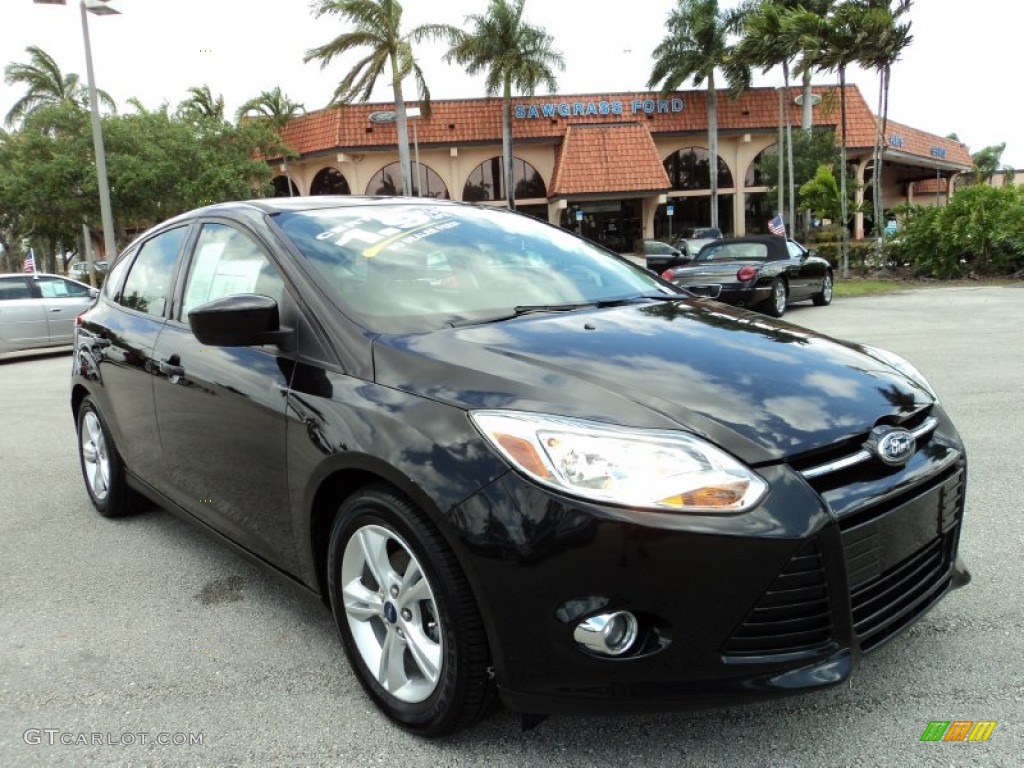 2012 Focus SE Sport 5-Door - Black / Two-Tone Sport photo #1