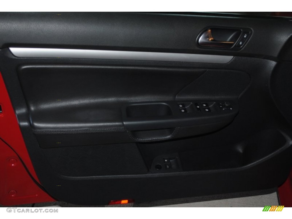 2010 Jetta Limited Edition Sedan - Salsa Red / Titan Black photo #13