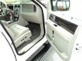 2010 White Platinum Metallic Tri-Coat Lincoln Navigator   photo #20