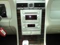 2010 White Platinum Metallic Tri-Coat Lincoln Navigator   photo #28