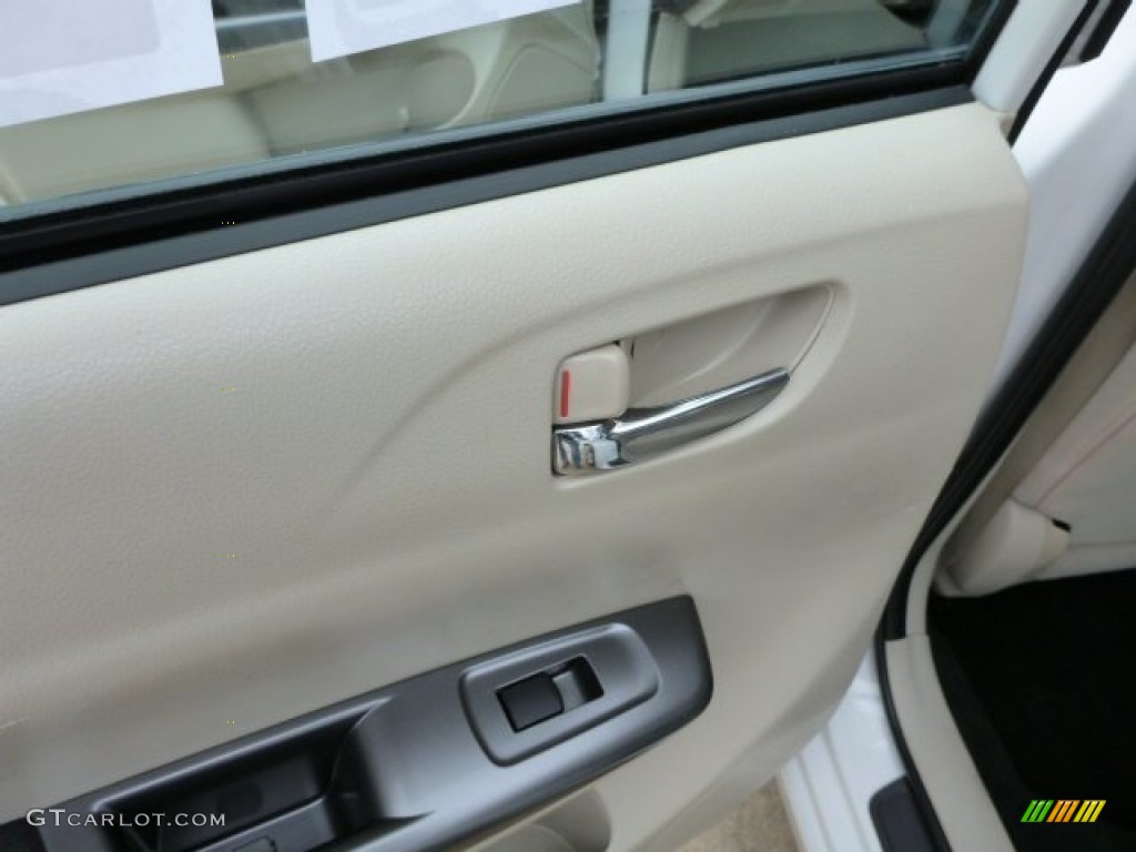2011 Impreza 2.5i Sedan - Satin White Pearl / Ivory photo #13
