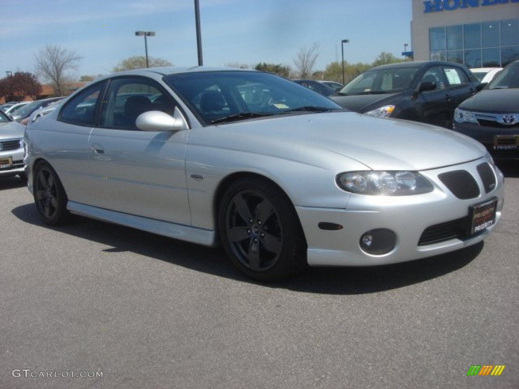 2004 GTO Coupe - Quicksilver Metallic / Black photo #7