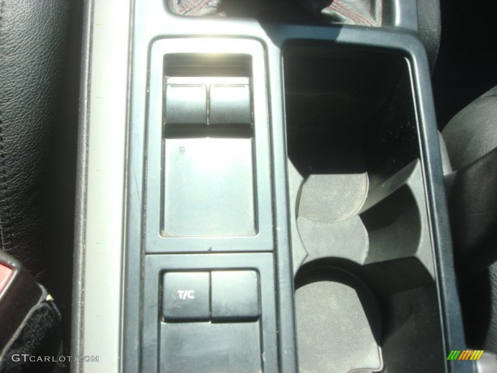 2004 GTO Coupe - Quicksilver Metallic / Black photo #19