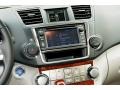 2013 Toyota Highlander Ash Interior Audio System Photo