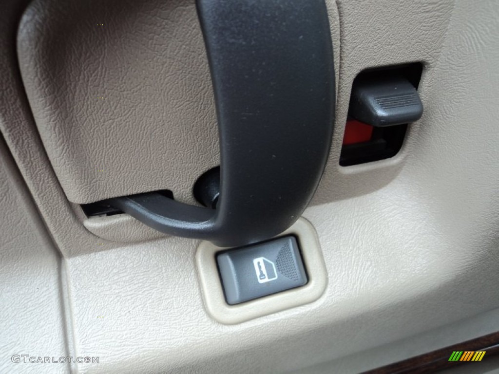 2003 Savana Van 1500 Passenger Conversion - Onyx Black / Neutral photo #7