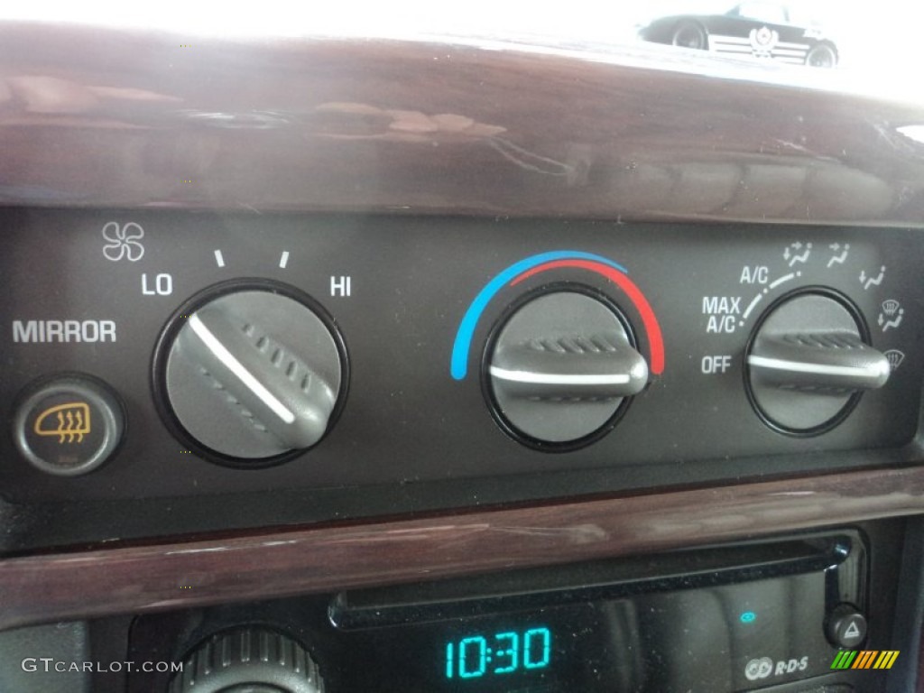 2003 Savana Van 1500 Passenger Conversion - Onyx Black / Neutral photo #14