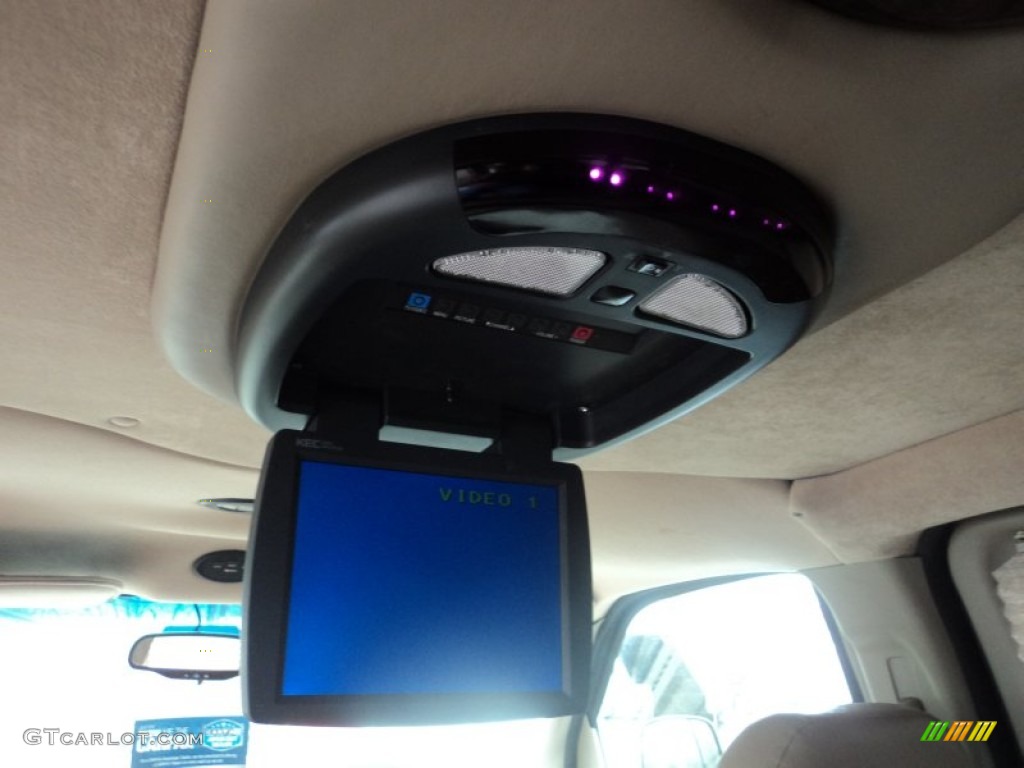 2003 Savana Van 1500 Passenger Conversion - Onyx Black / Neutral photo #21