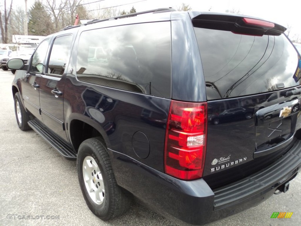 2009 Suburban LT 4x4 - Dark Blue Metallic / Ebony photo #35
