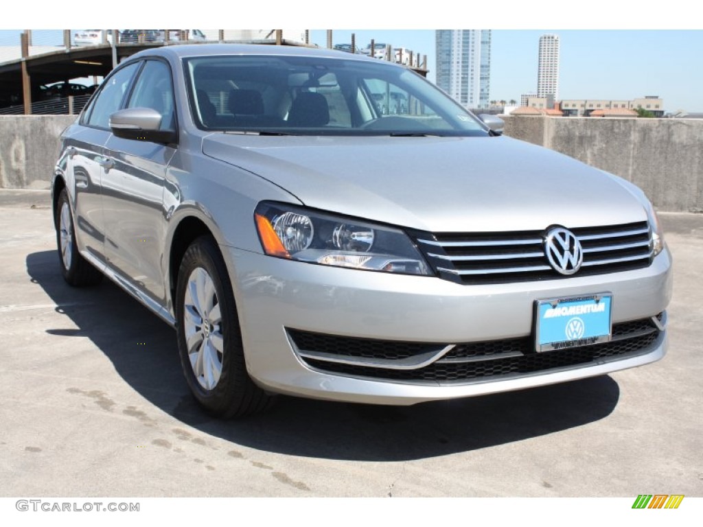 2013 Passat 2.5L S - Tungsten Silver Metallic / Titan Black photo #1