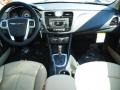 Cashmere Pearl - 200 Limited Sedan Photo No. 5