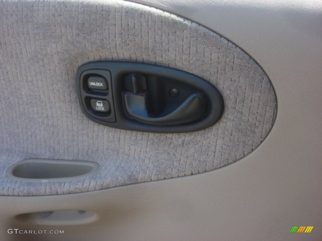 1999 S Series SL2 Sedan - Dark Blue / Tan photo #14