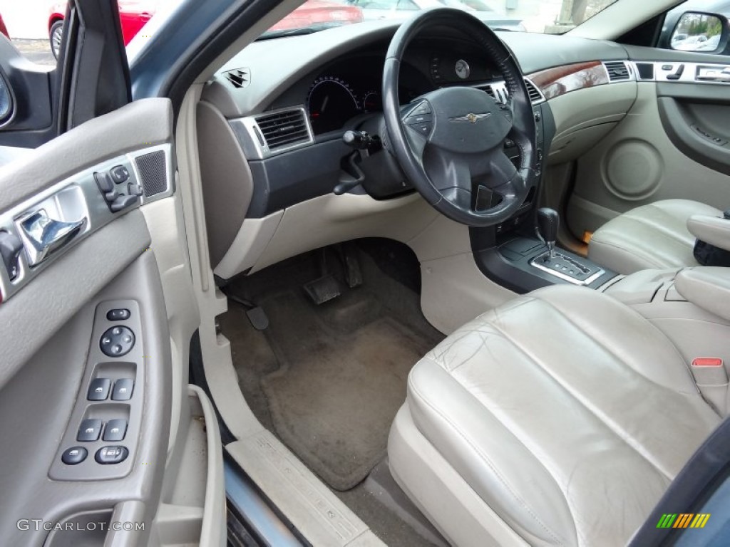 Light Taupe Interior 2005 Chrysler Pacifica Touring AWD Photo #79728039