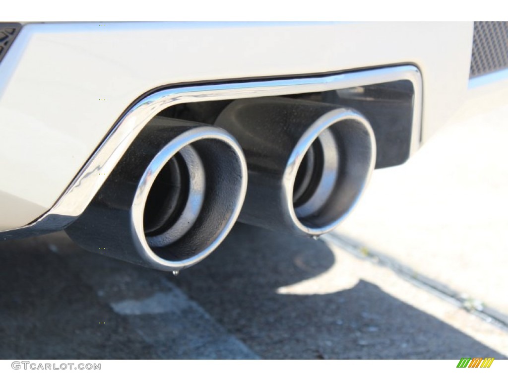 2013 Cadillac CTS -V Coupe Exhaust Photos