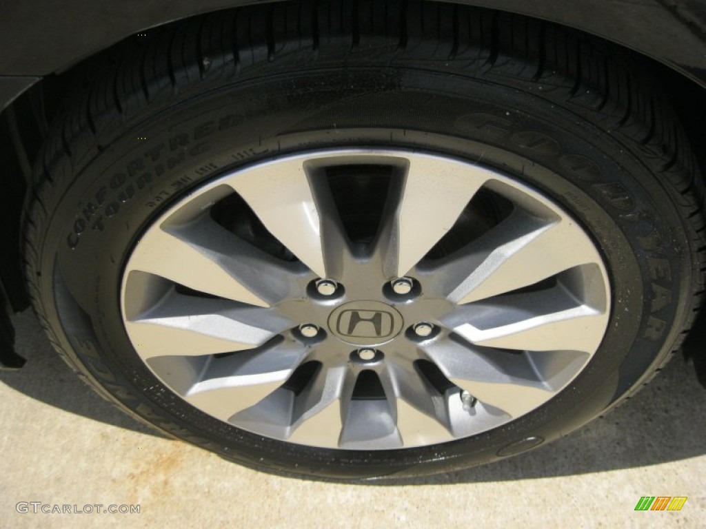 2010 Honda Civic EX-L Coupe Wheel Photos