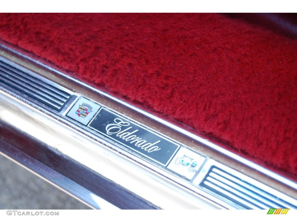 1985 Cadillac Eldorado Biarritz Coupe Marks and Logos Photo #79735194