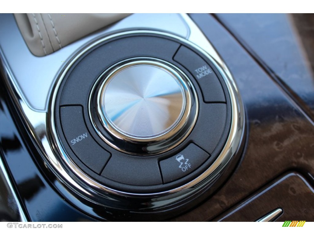 2013 Infiniti QX 56 Controls Photo #79735221