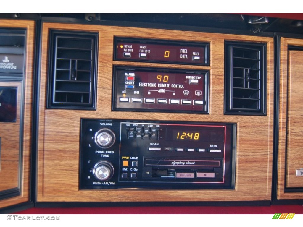 1985 Cadillac Eldorado Biarritz Coupe Controls Photo #79735478