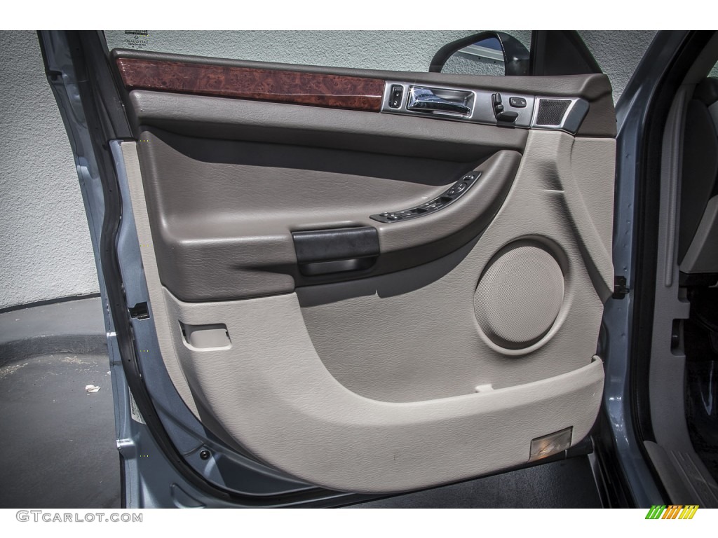 2005 Chrysler Pacifica Touring Light Taupe Door Panel Photo #79736337
