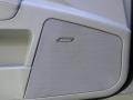 Light Platinum - STS V8 Photo No. 35