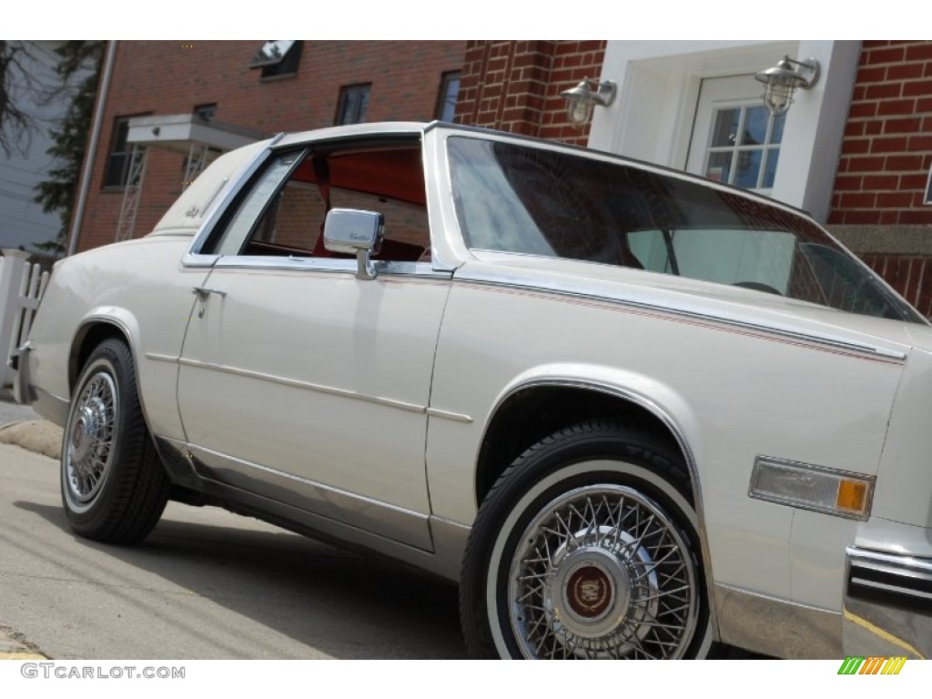 1985 Eldorado Biarritz Coupe - White / Carmine Red photo #154