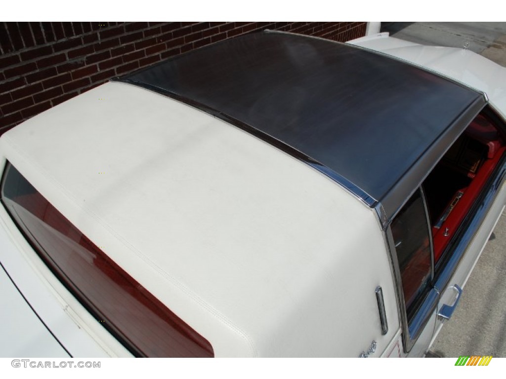 1985 Eldorado Biarritz Coupe - White / Carmine Red photo #161