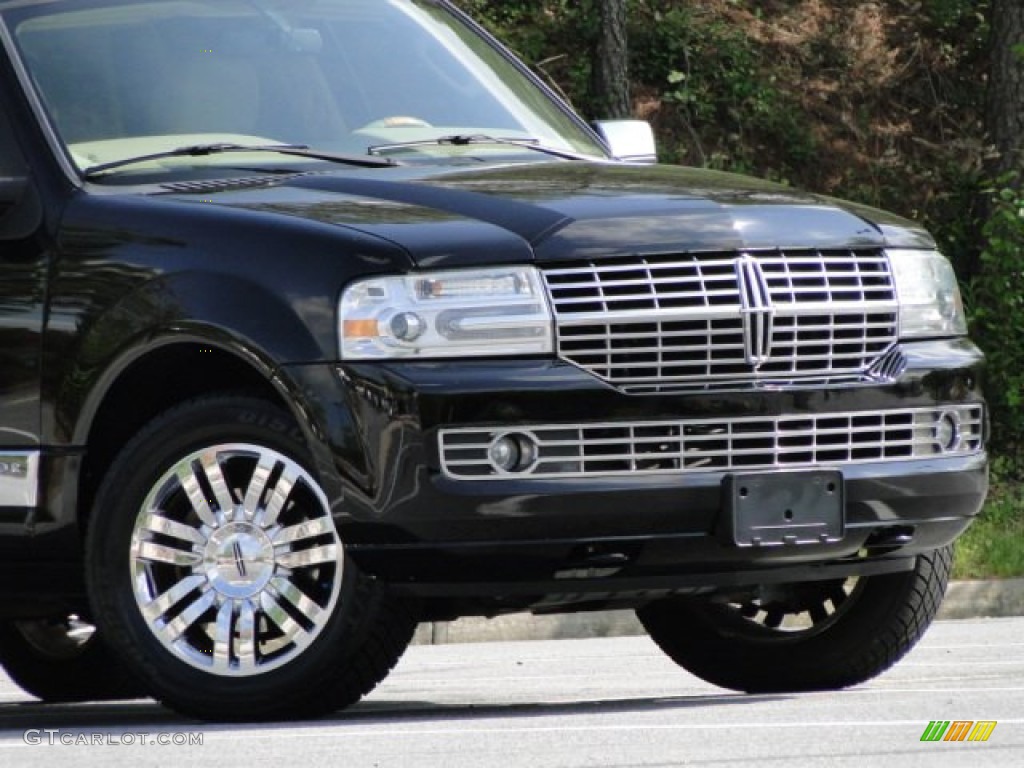 2008 Navigator Luxury - Black / Stone photo #10