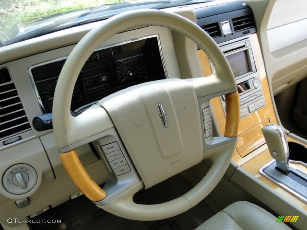 2008 Navigator Luxury - Black / Stone photo #13