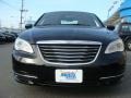 Black - 200 LX Sedan Photo No. 2
