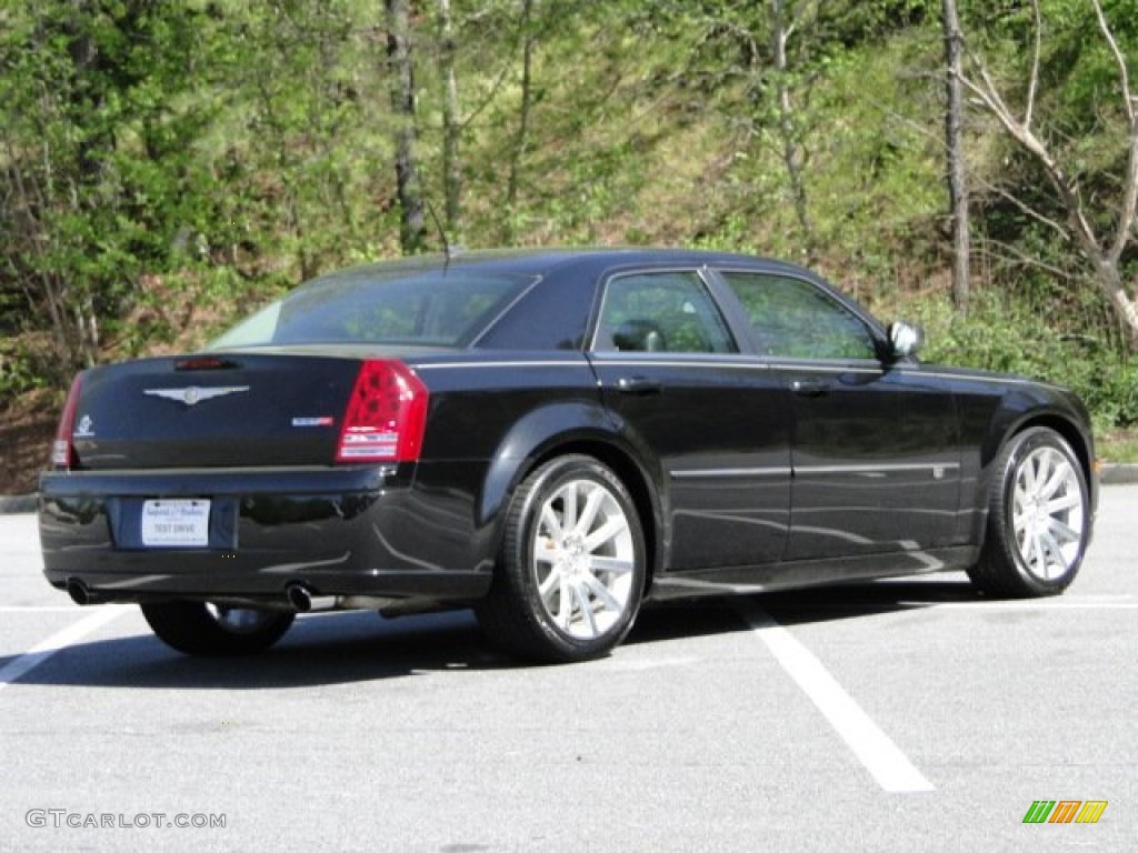 2008 300 C SRT8 - Brilliant Black Crystal Pearl / Dark Slate Gray photo #28