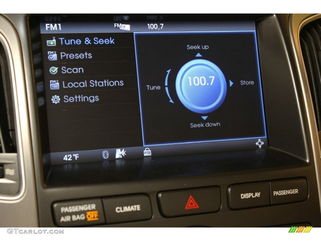 2012 Hyundai Equus Signature Controls Photo #79743577