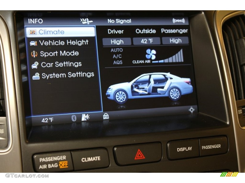 2012 Hyundai Equus Signature Controls Photo #79743659