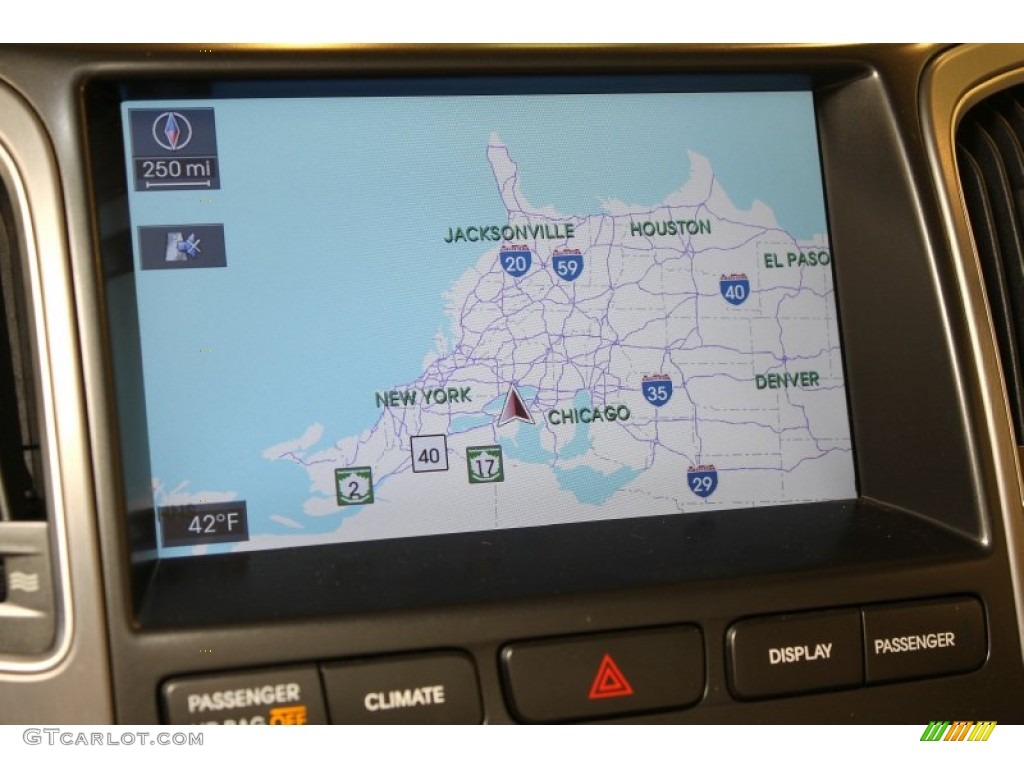 2012 Hyundai Equus Signature Navigation Photos