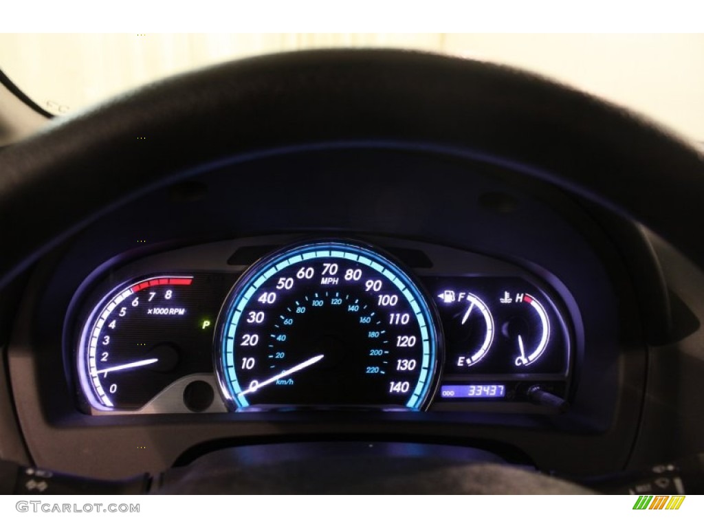 2012 Toyota Venza LE Gauges Photos